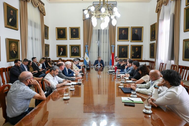 Portada REUNIÓN GABINETE